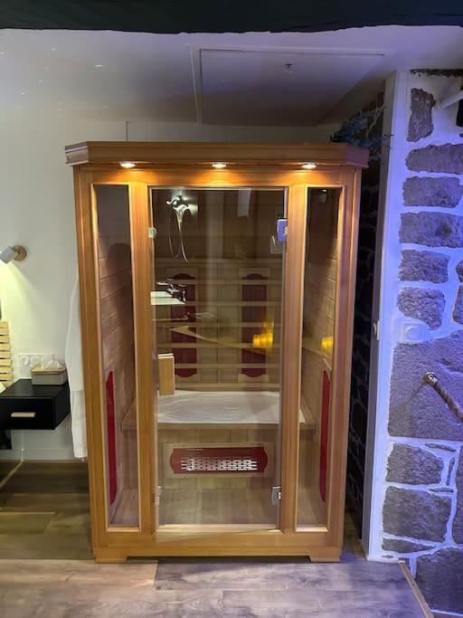 L'Etreinte, Gite De Charme Avec Jacuzzi Interieur Et Sauna Guemene-sur-Scorff Exterior photo