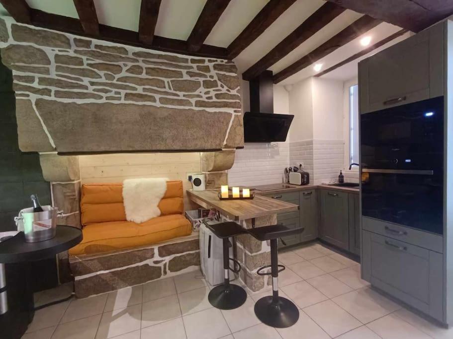 L'Etreinte, Gite De Charme Avec Jacuzzi Interieur Et Sauna Guemene-sur-Scorff Exterior photo